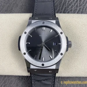 Replica Watches Hublot Classic Fusion 42mm Black Dial Mens Swiss Automatic Leather Strap 1:1 Clone Watch