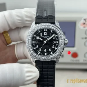 Replica Watches Patek Philippe Aquanaut 35.6MM Black Dial Unisex Swiss Automatic Movement Rubber Strap 1:1 Clone Watch