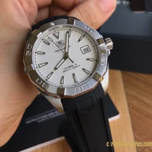 Replica Watches Tag Heuer Aquaracer 43 mm White Dial Mens Swiss Automatic Rubber Strap 1:1 Clone Watch