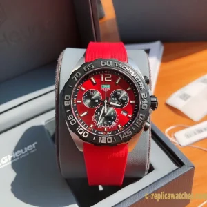 Replica Watches Tag Heuer Formula 1 43mm Red Dial Mens Swiss Automatic Movement Rubber Strap 1:1 Clone Watch