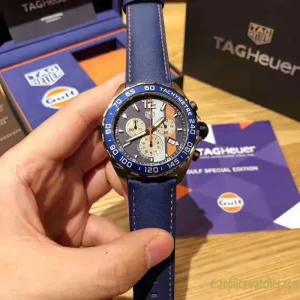 Replica Watches Tag Heuer Formula 1 43 mm White Dial Men Swiss Quartz Rubber Strap 1:1 Clone Watch